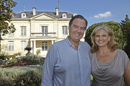 Ronald and Margaret love to welcome you at their Bordeaux chateau